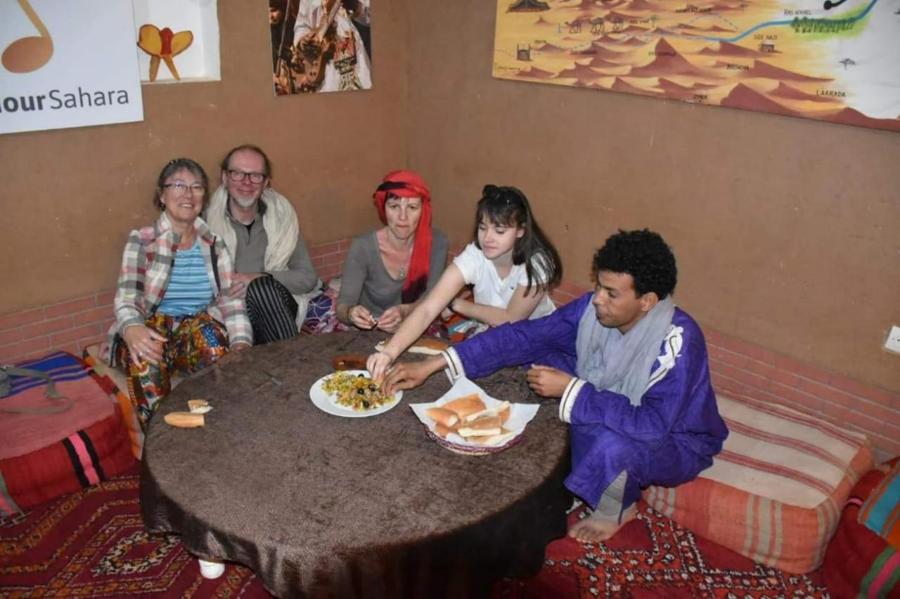 Hotel Mhamid Yaya Camp & Activites à M'Hamid El Ghizlane Extérieur photo